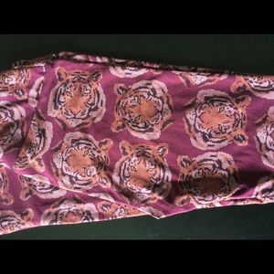 Lularoe OS Tiger Leggings. Unicorn